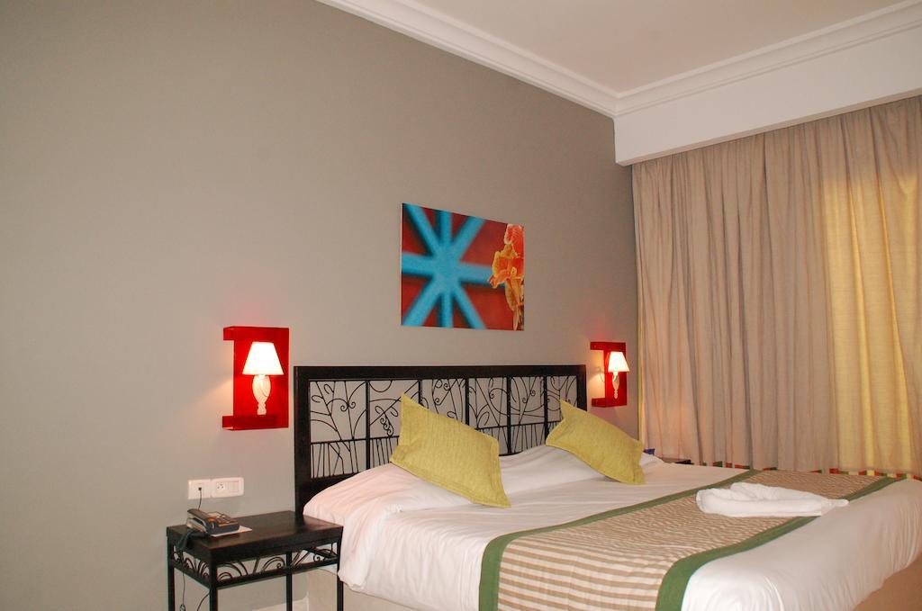 Miramar Petit Palais Hotel Midoun Ruang foto